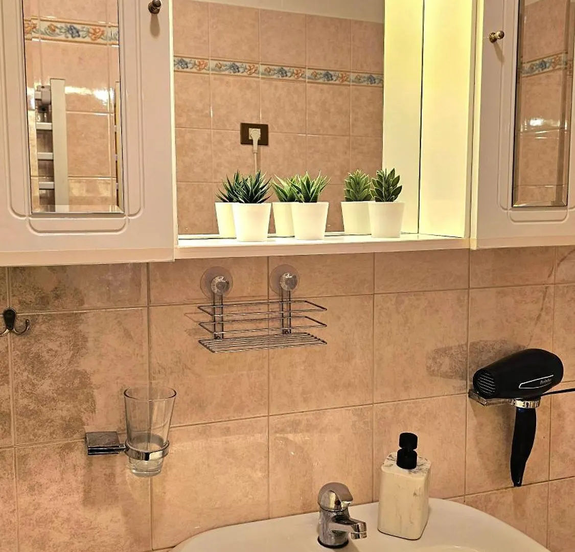 Apartment Casa Marino - Historic House Near The City Center Rome