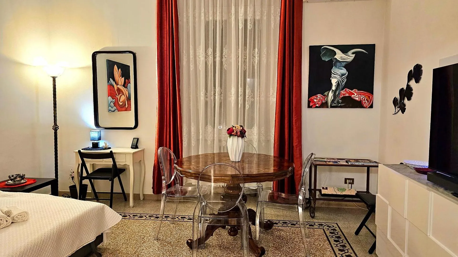 Casa Marino - Historic House Near The City Center Rzym Apartament